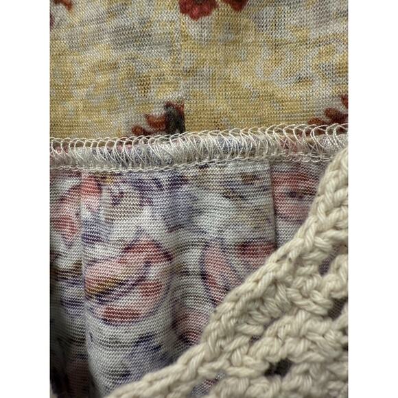 Suzanne‎ Betro Weekend Women’s Large Cream Pink Floral V-Neck - Picture 5 of 10